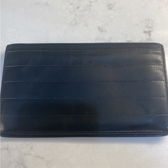 CHANEL Wallet AND Box - Picture 9 of 13